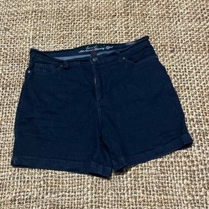 High waisted jeans shorts